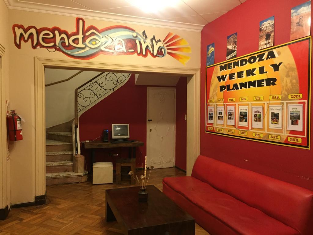 Hostel Mendoza Inn ภายนอก รูปภาพ
